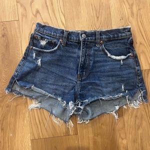 *50% OFF* Abercrombie & Fitch Curve Love The Mom Short | Mid Rise Denim Shorts